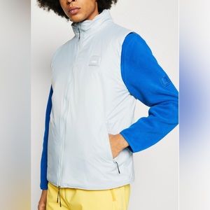 NEW Rains Fuse Puffer Vest in Sky Blue - Size XL